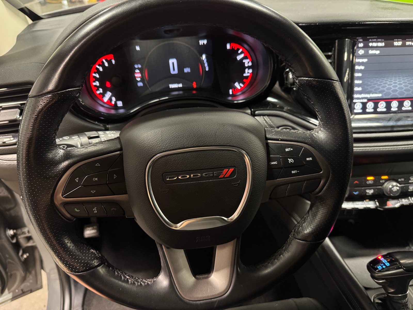 Thumbnail: 2022 Dodge Durango - 5