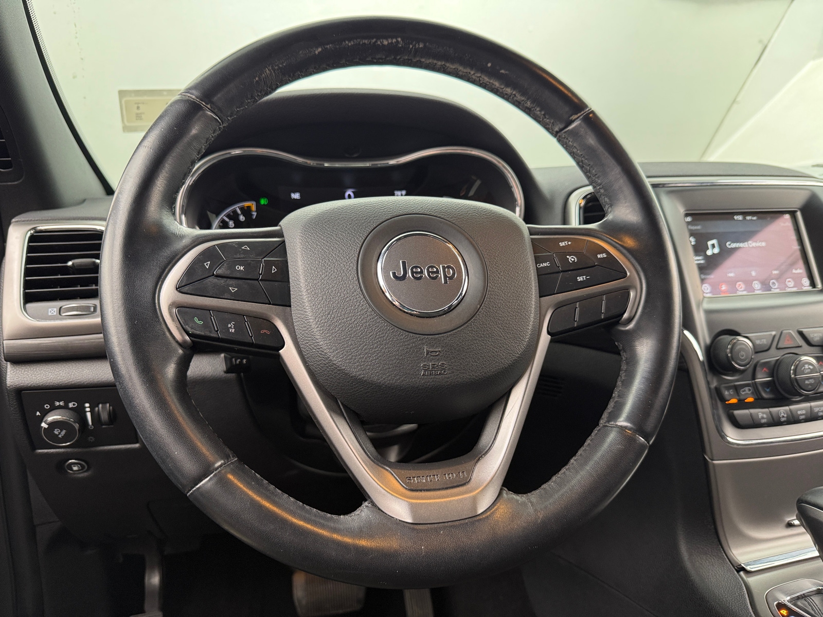 Thumbnail: 2019 Jeep Grand Cherokee - 5