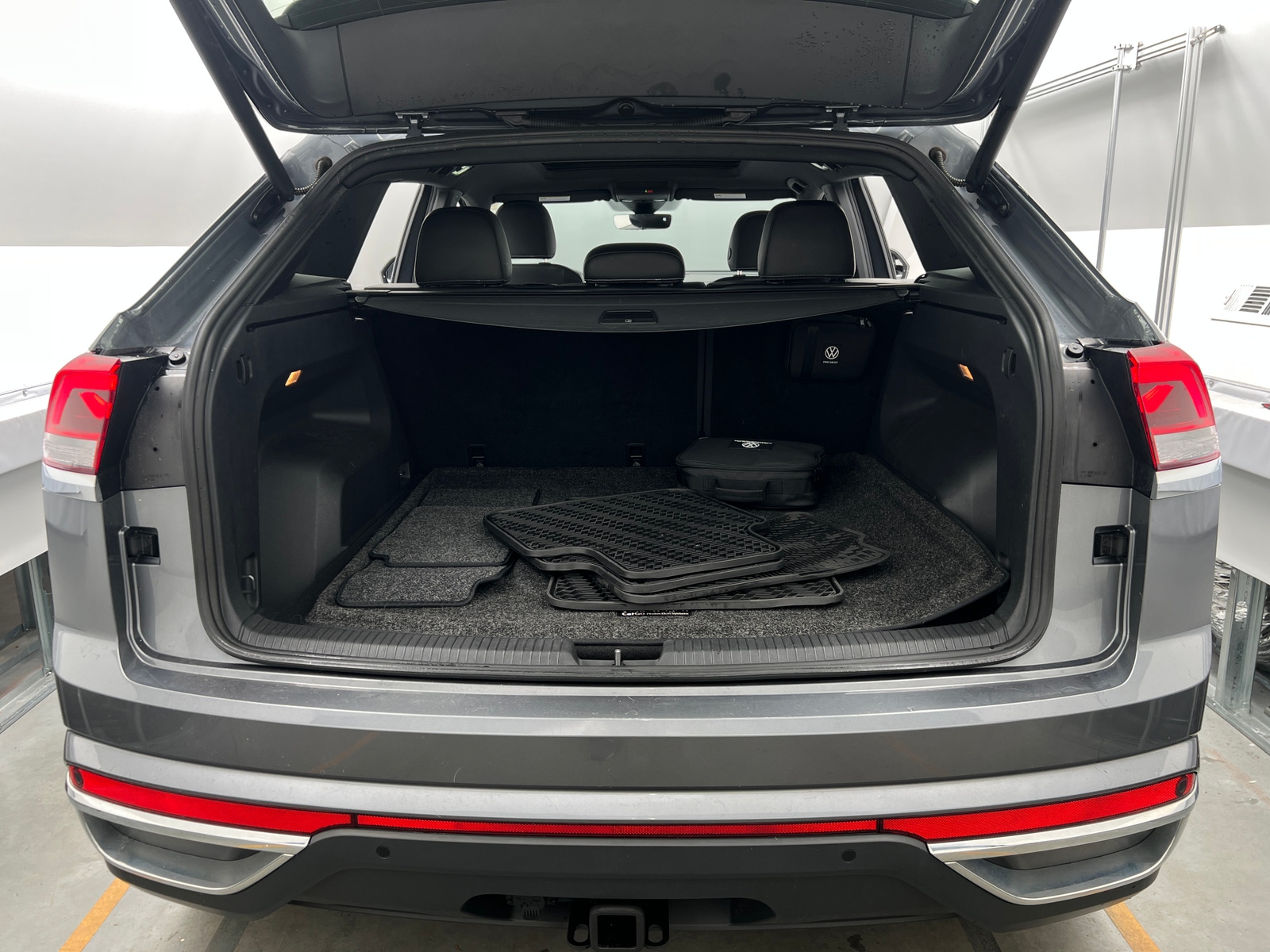 Thumbnail: 2022 Volkswagen Atlas - 6