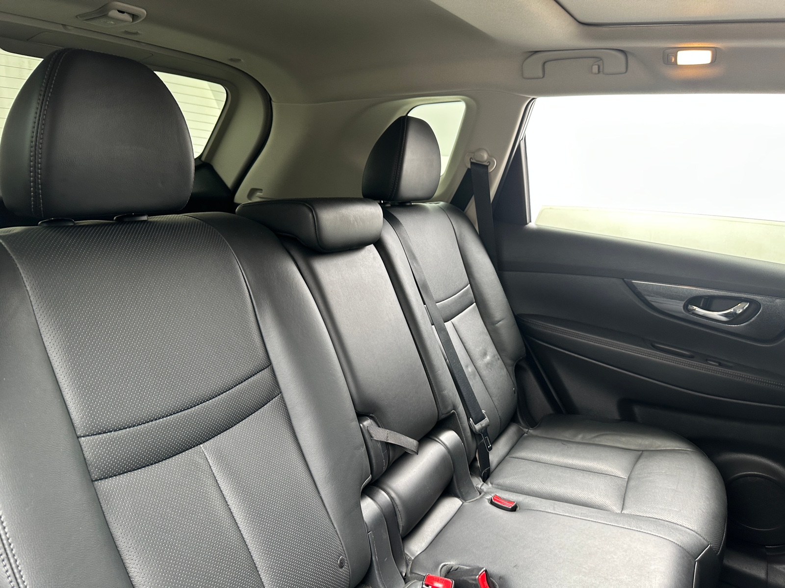 Thumbnail: 2015 Nissan Rogue - 5