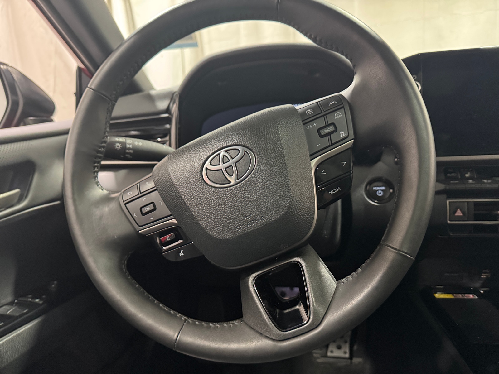 Thumbnail: 2025 Toyota Camry - 4