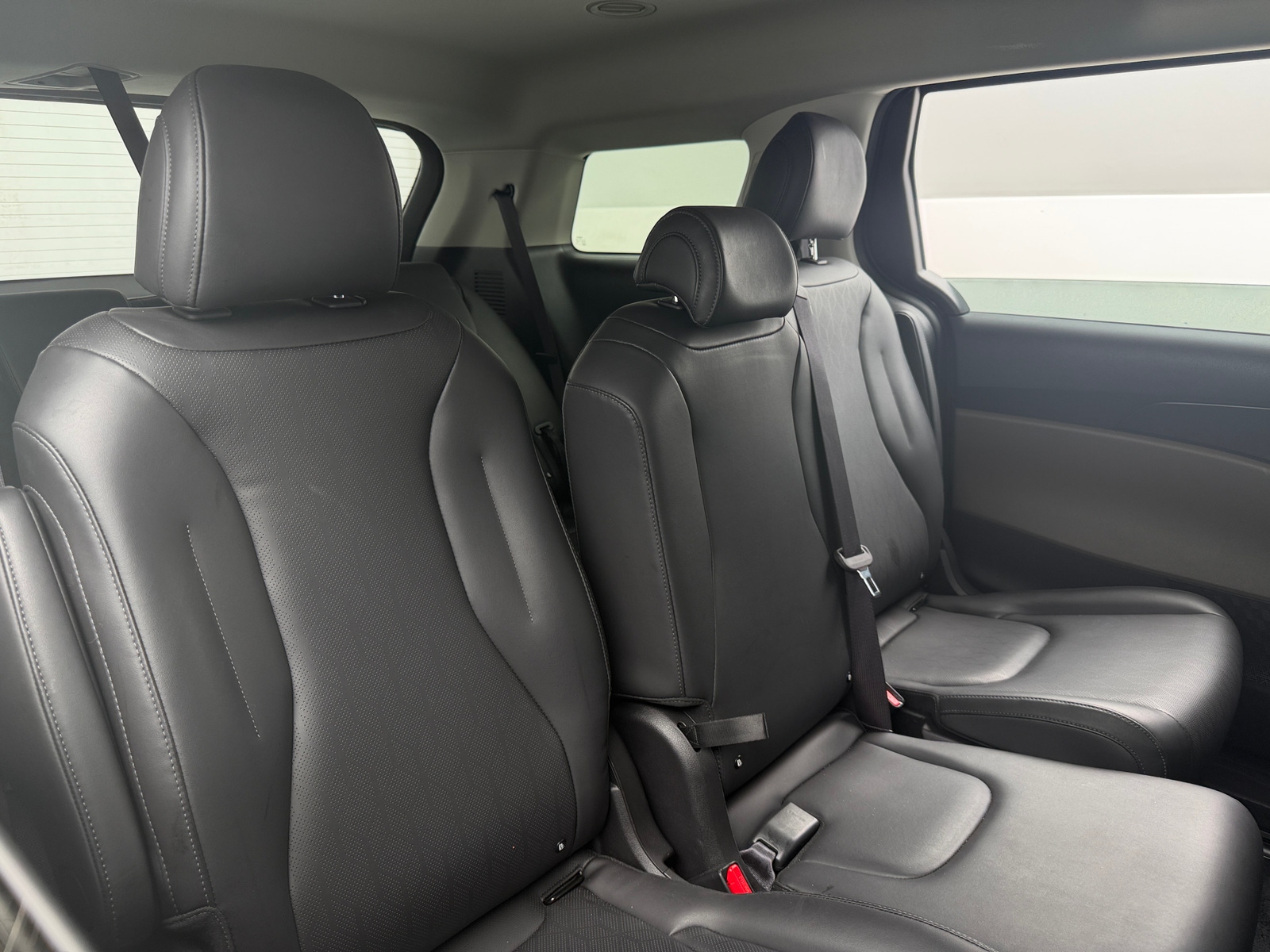 Thumbnail: 2026 Kia Carnival - 5