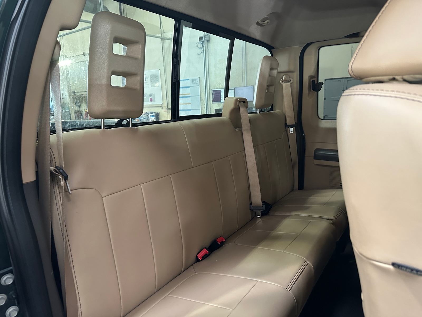 Thumbnail: 2011 Ford Econoline - 4