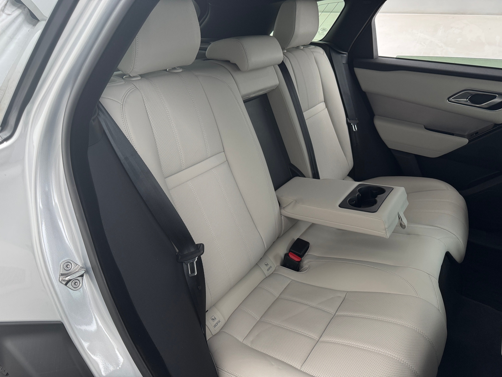 Thumbnail: 2023 Land Rover Range Rover Velar - 5