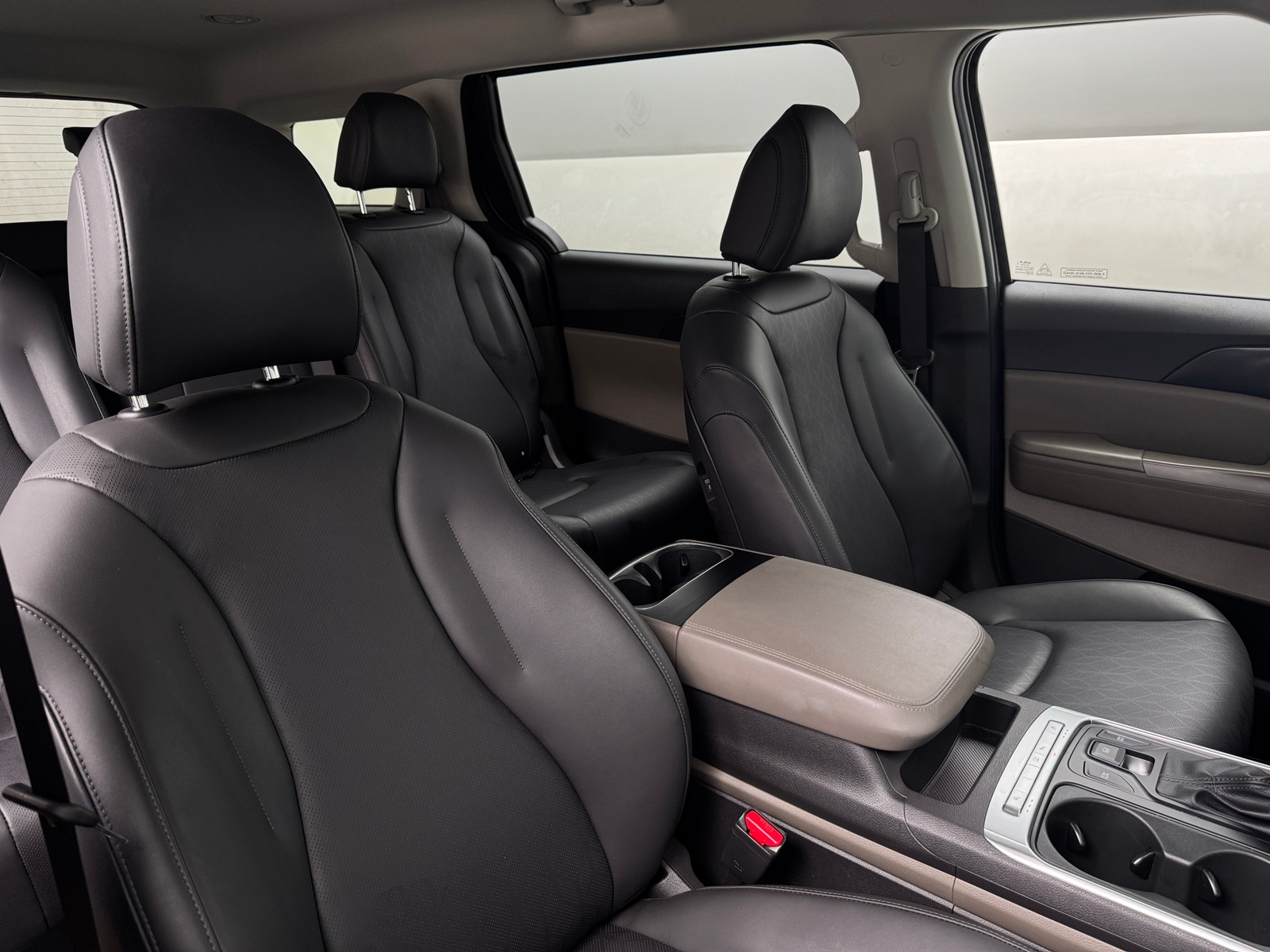 Thumbnail: 2026 Kia Carnival - 2