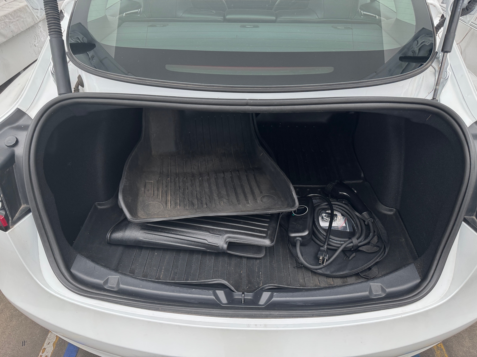 Thumbnail: 2023 Tesla Model 3 - 6