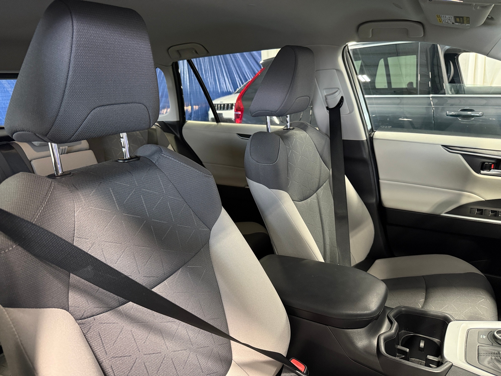 Thumbnail: 2024 Toyota RAV4 - 2
