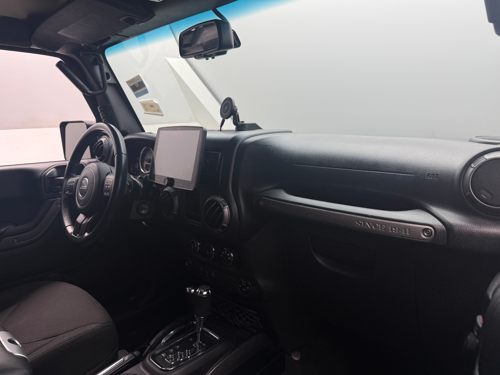 Thumbnail: 2018 Jeep Wrangler - 3