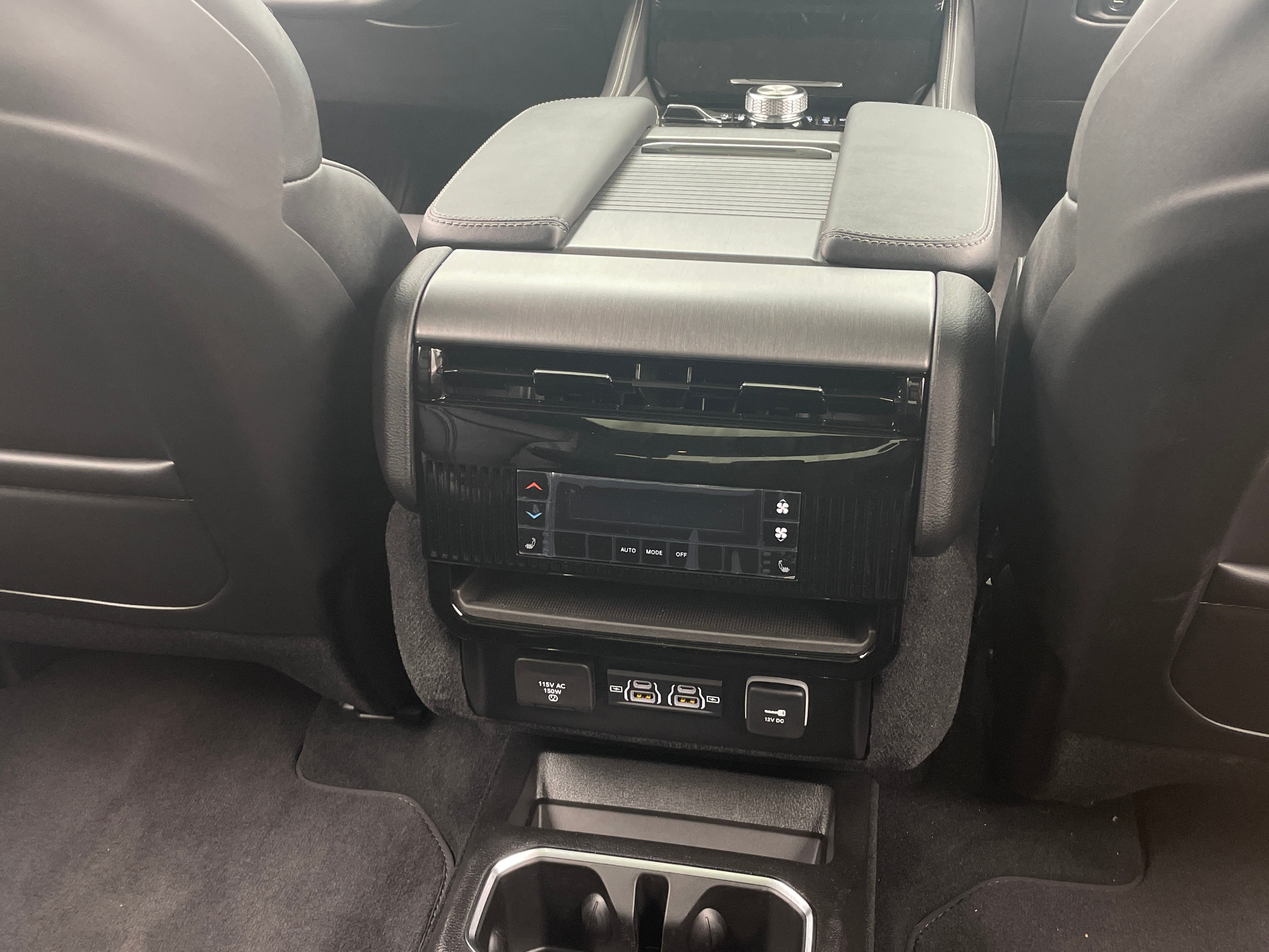 2026 Jeep Grand Wagoneer Limited Altitude - Photo 6