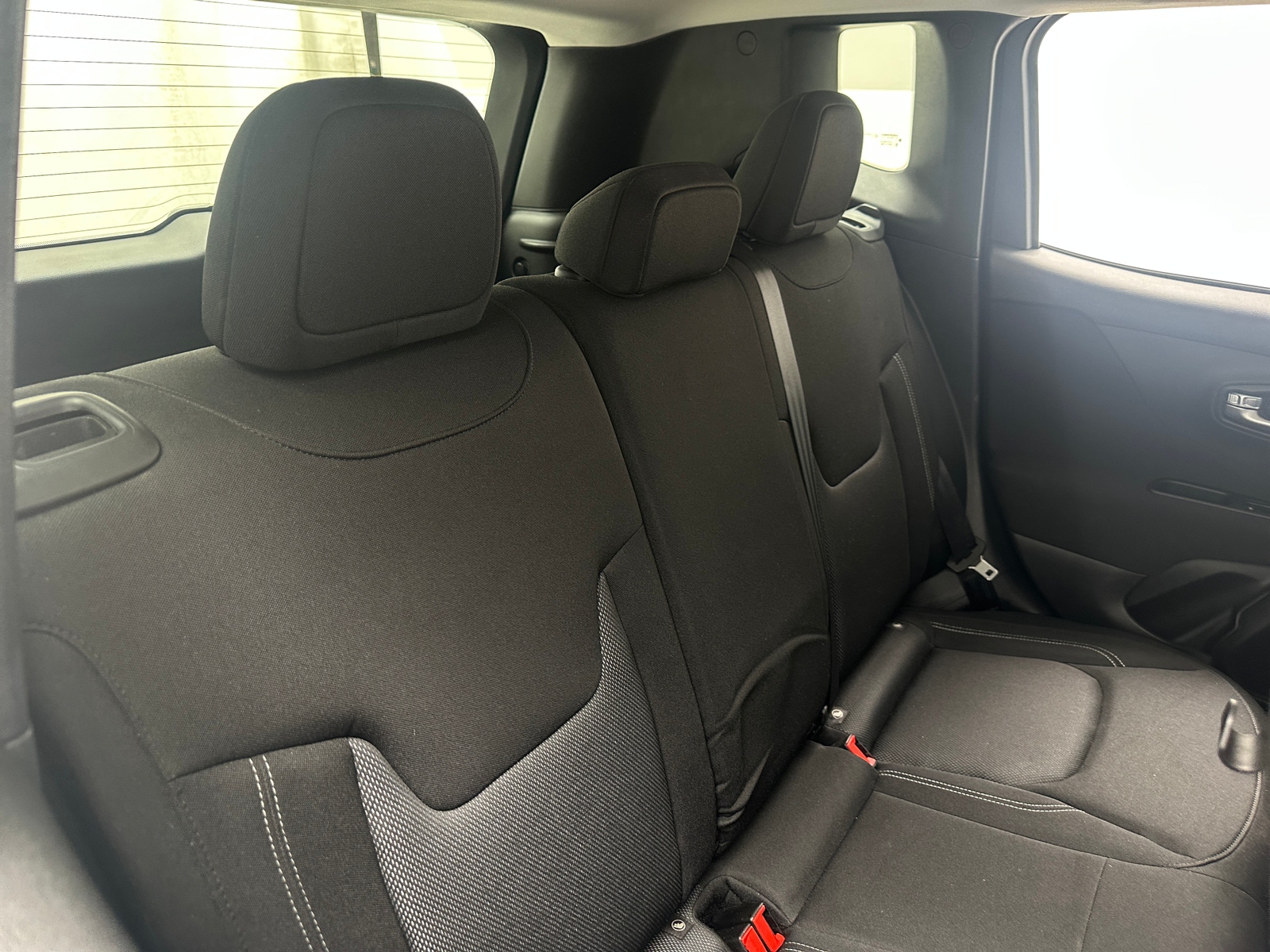 Thumbnail: 2021 Jeep Renegade - 5