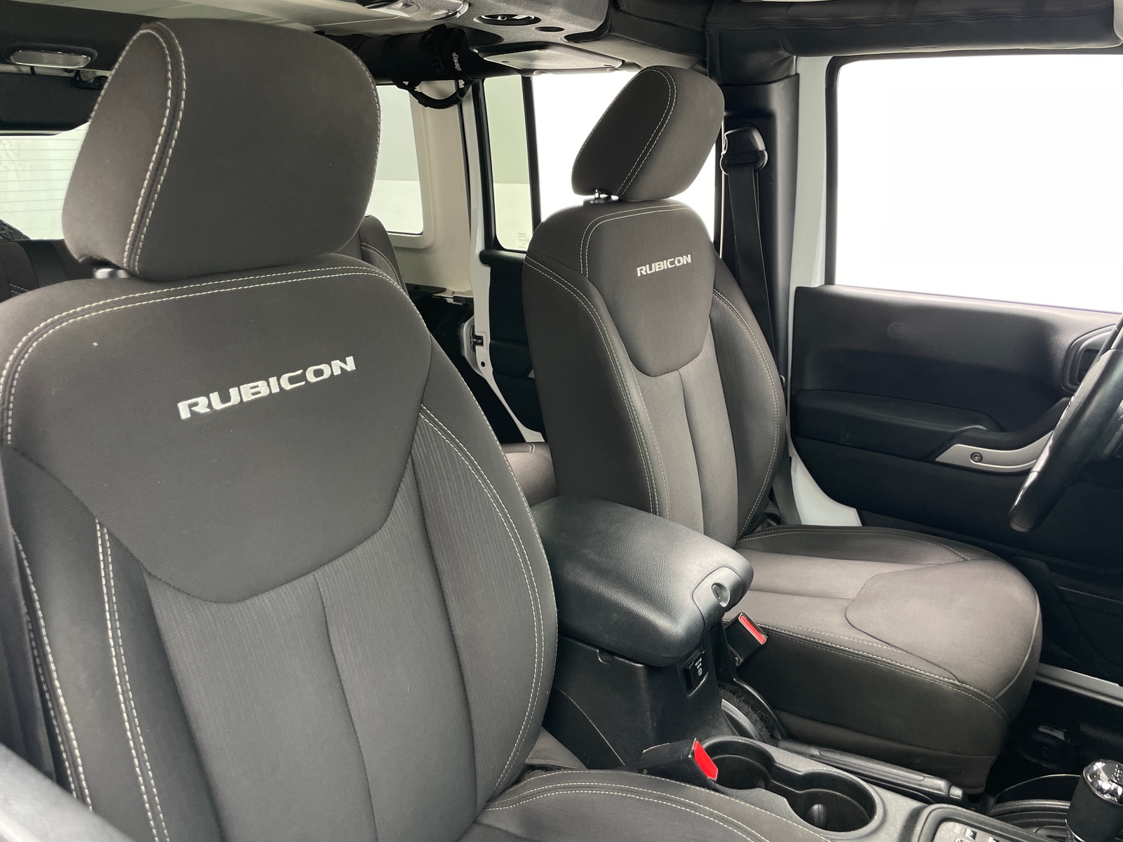 Thumbnail: 2017 Jeep Wrangler - 2