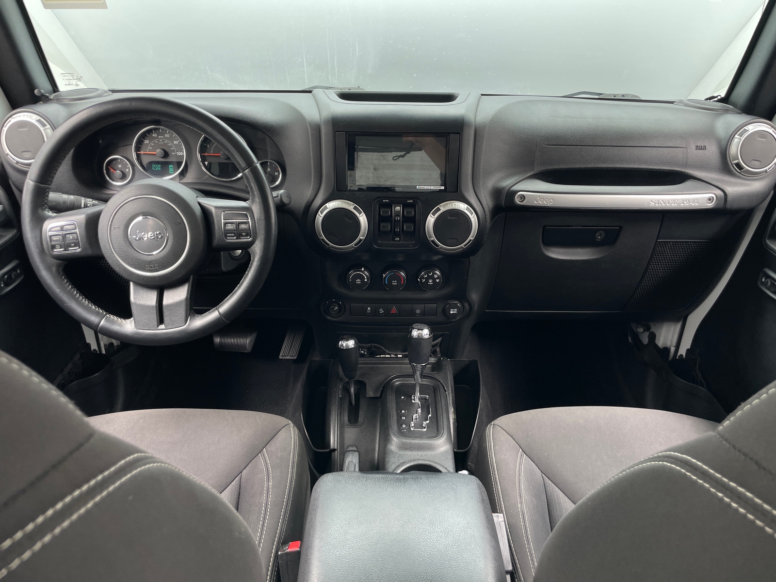 Thumbnail: 2017 Jeep Wrangler - 3
