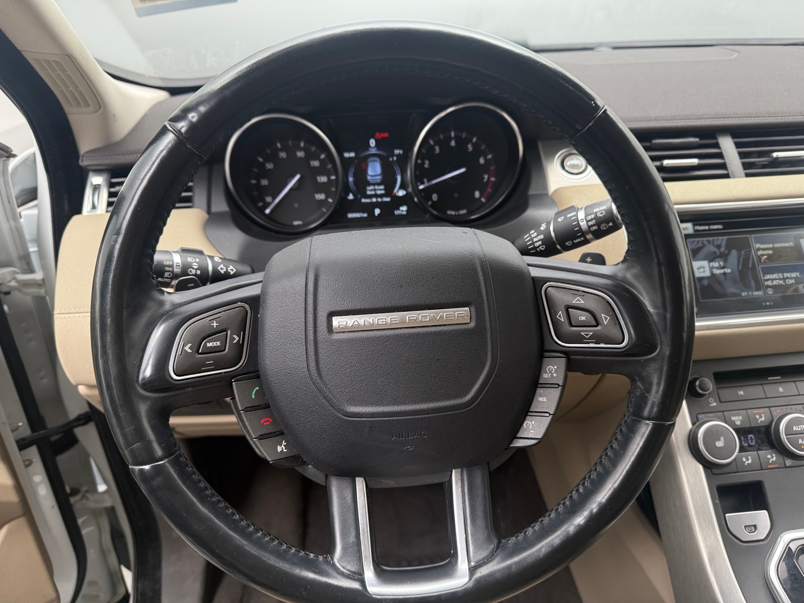 Thumbnail: 2016 Land Rover Range Rover Evoque - 4