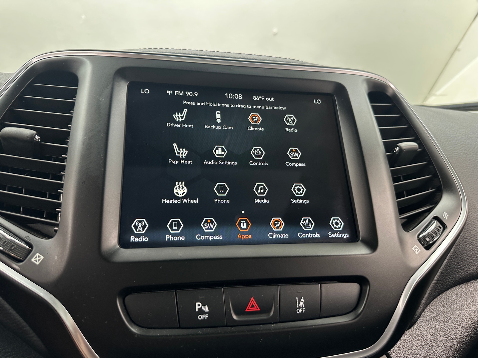 Thumbnail: 2021 Jeep Cherokee - 3