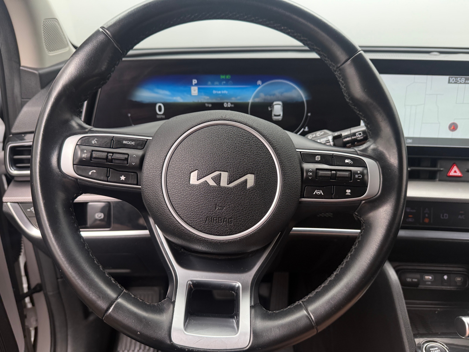 Thumbnail: 2023 Kia Sportage - 4