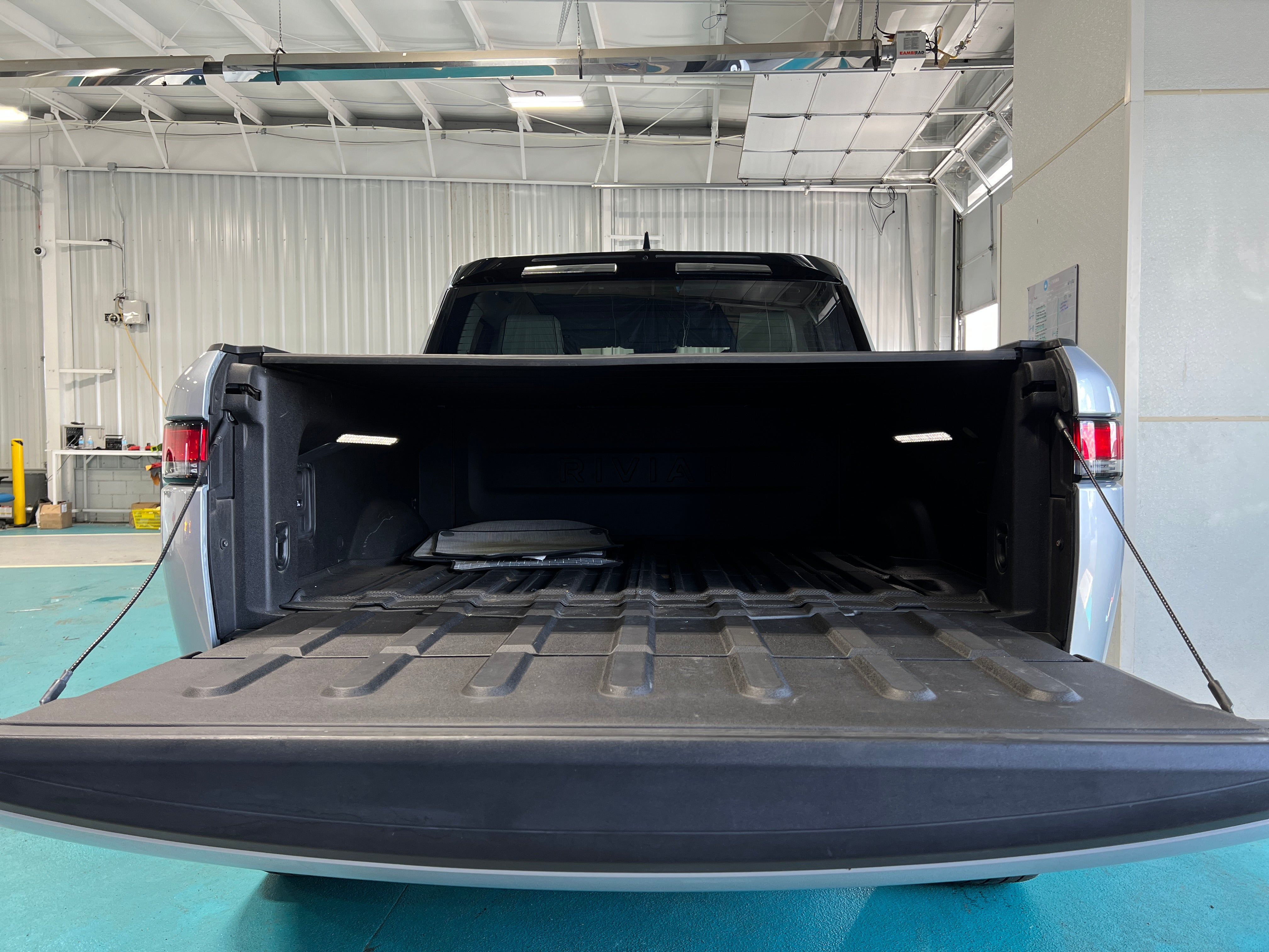 Used 2023 Rivian R1T Adventure with VIN 7FCTGBAA4PN029018 for sale in Pewaukee, WI