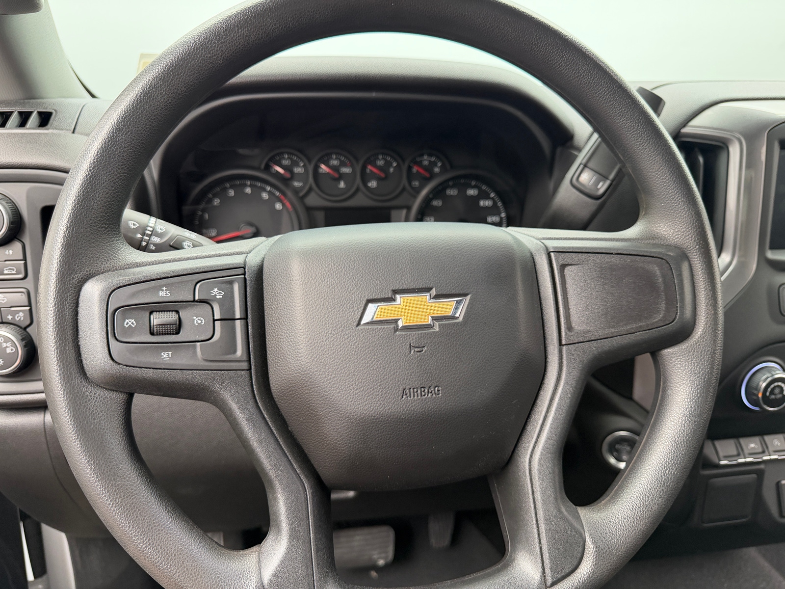 Thumbnail: 2024 Chevrolet Silverado 1500 - 5