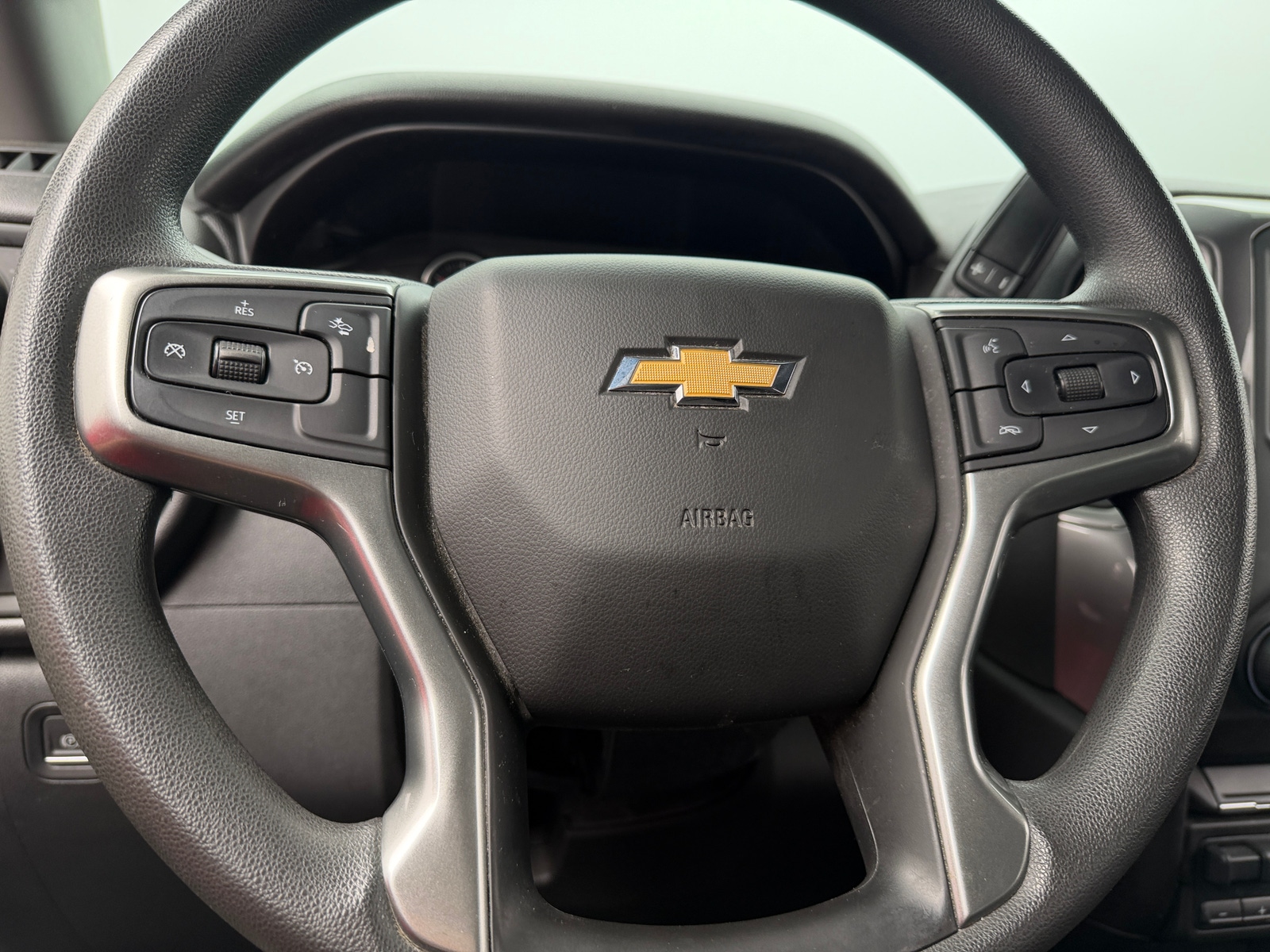 Thumbnail: 2021 Chevrolet Silverado 1500 - 5