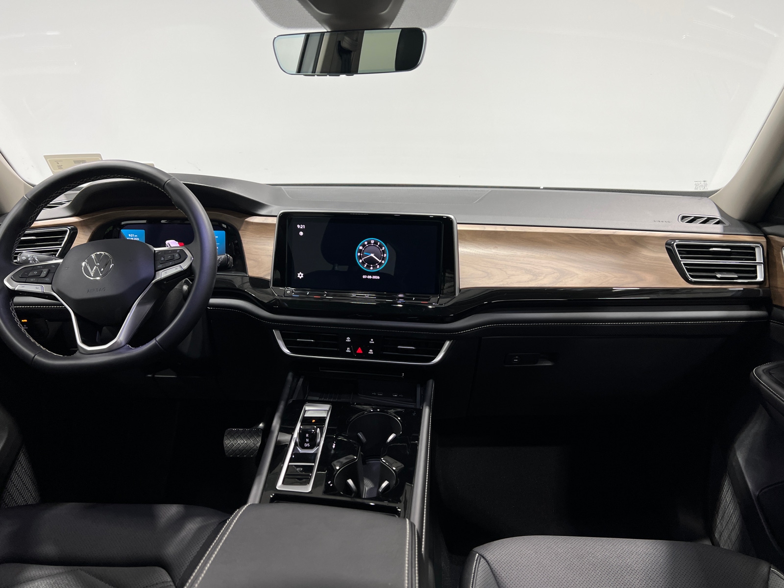 Thumbnail: 2026 Volkswagen Atlas - 2