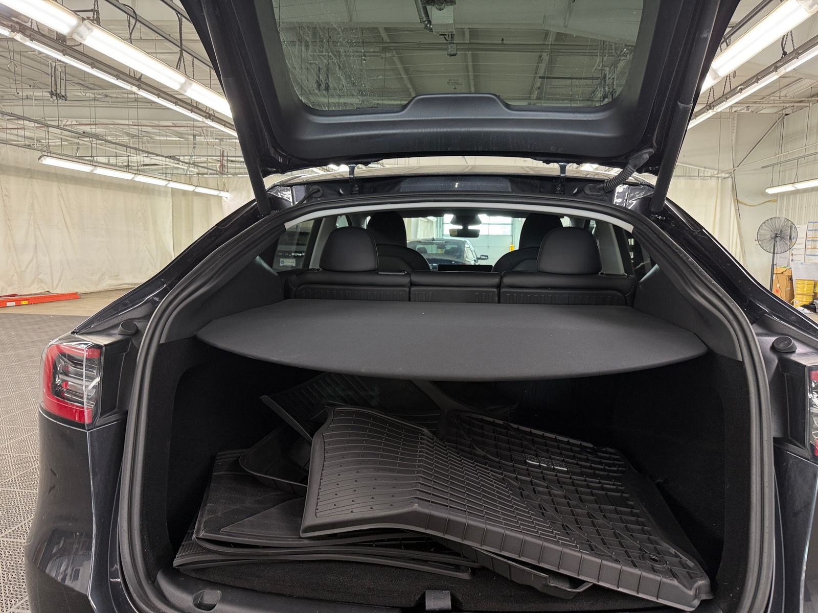 Thumbnail: 2025 Tesla Model Y - 6