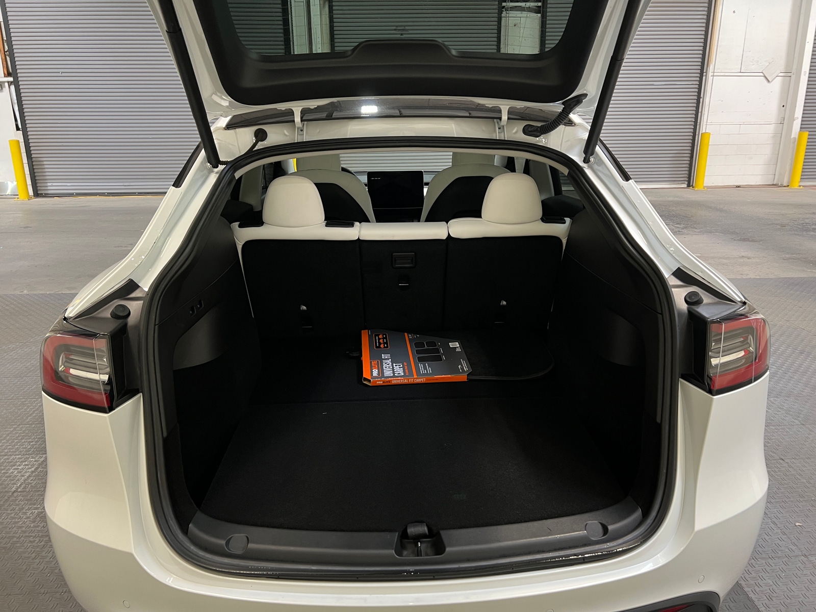 Thumbnail: 2022 Tesla Model Y - 6