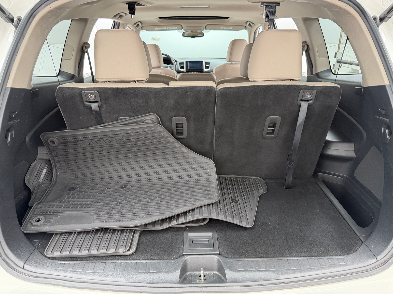 Thumbnail: 2016 Honda Pilot - 6