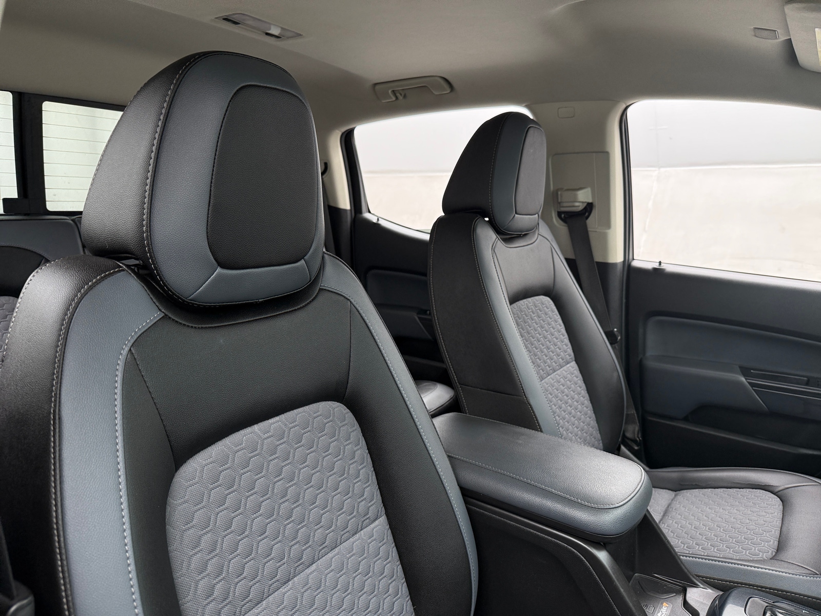 Thumbnail: 2020 Chevrolet Colorado - 2