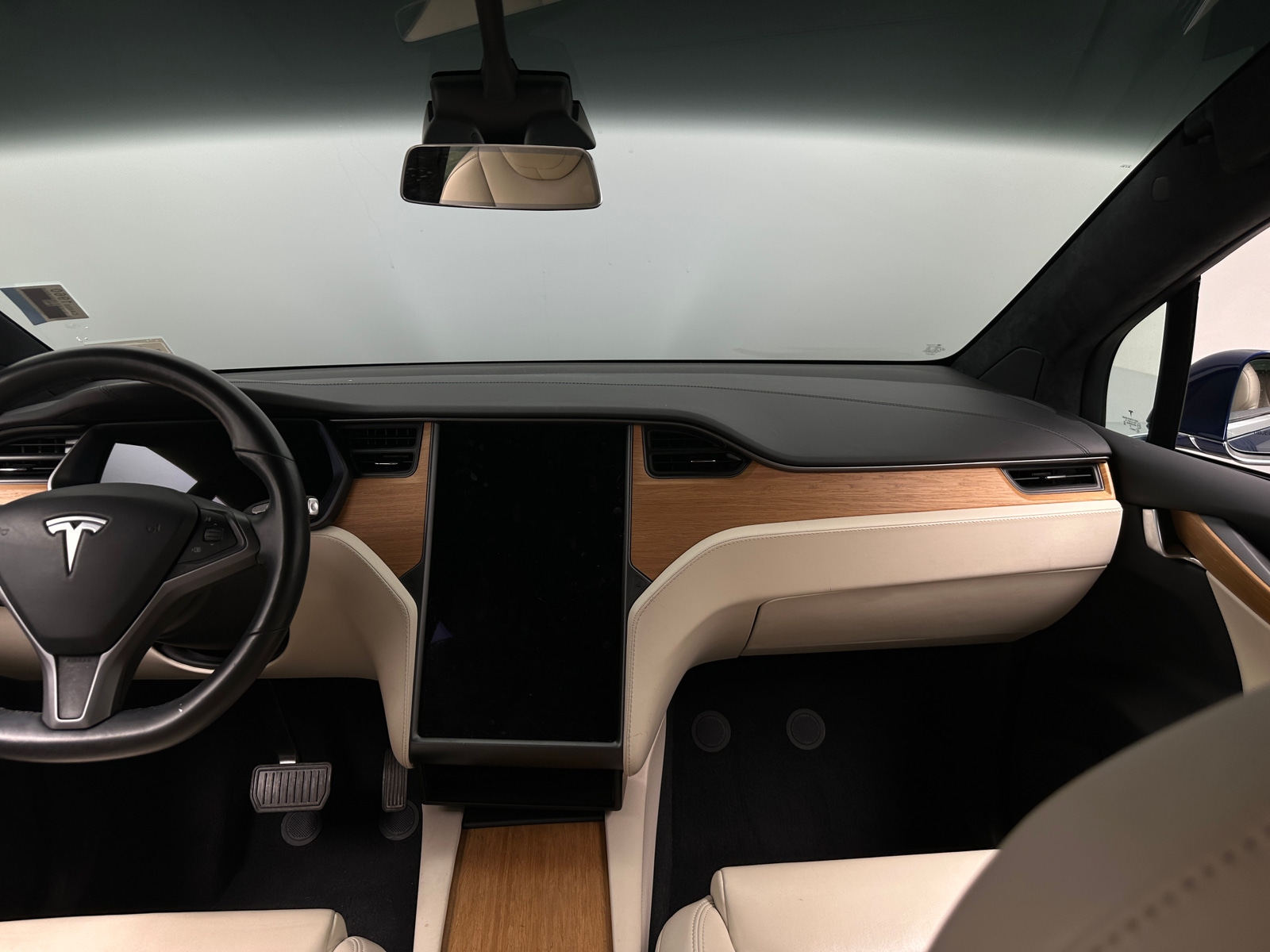 Thumbnail: 2020 Tesla Model X - 2