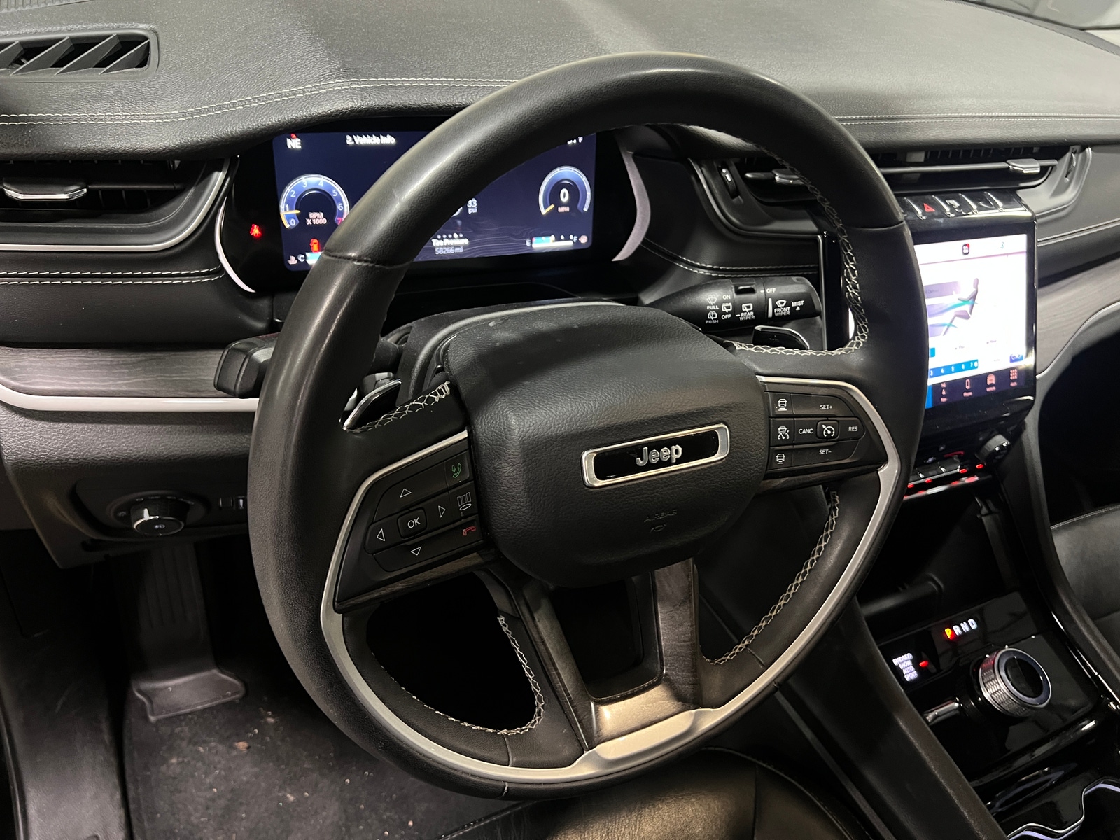 Thumbnail: 2023 Jeep Grand Cherokee - 4