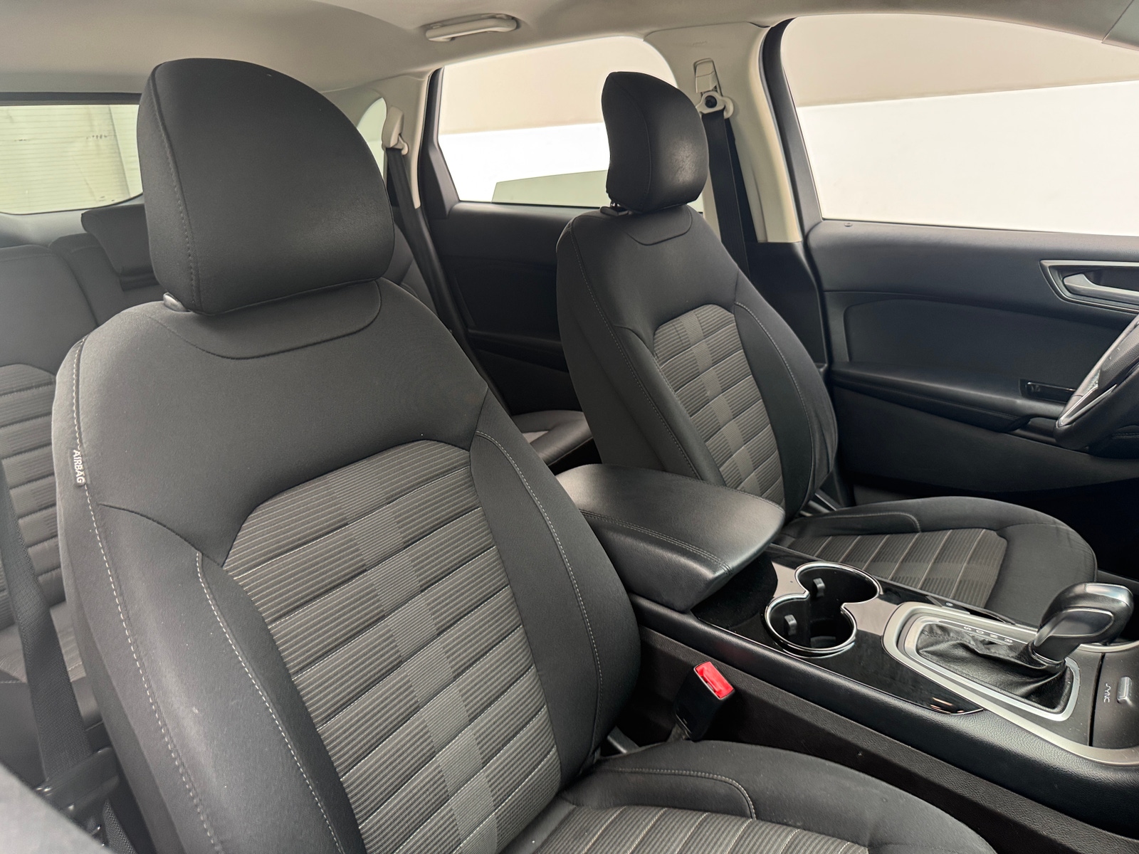 Thumbnail: 2017 Ford Edge - 2