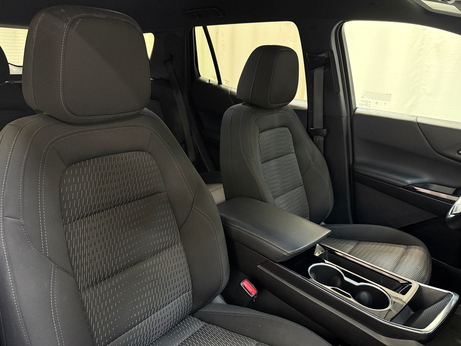 Thumbnail: 2025 Chevrolet Equinox - 2