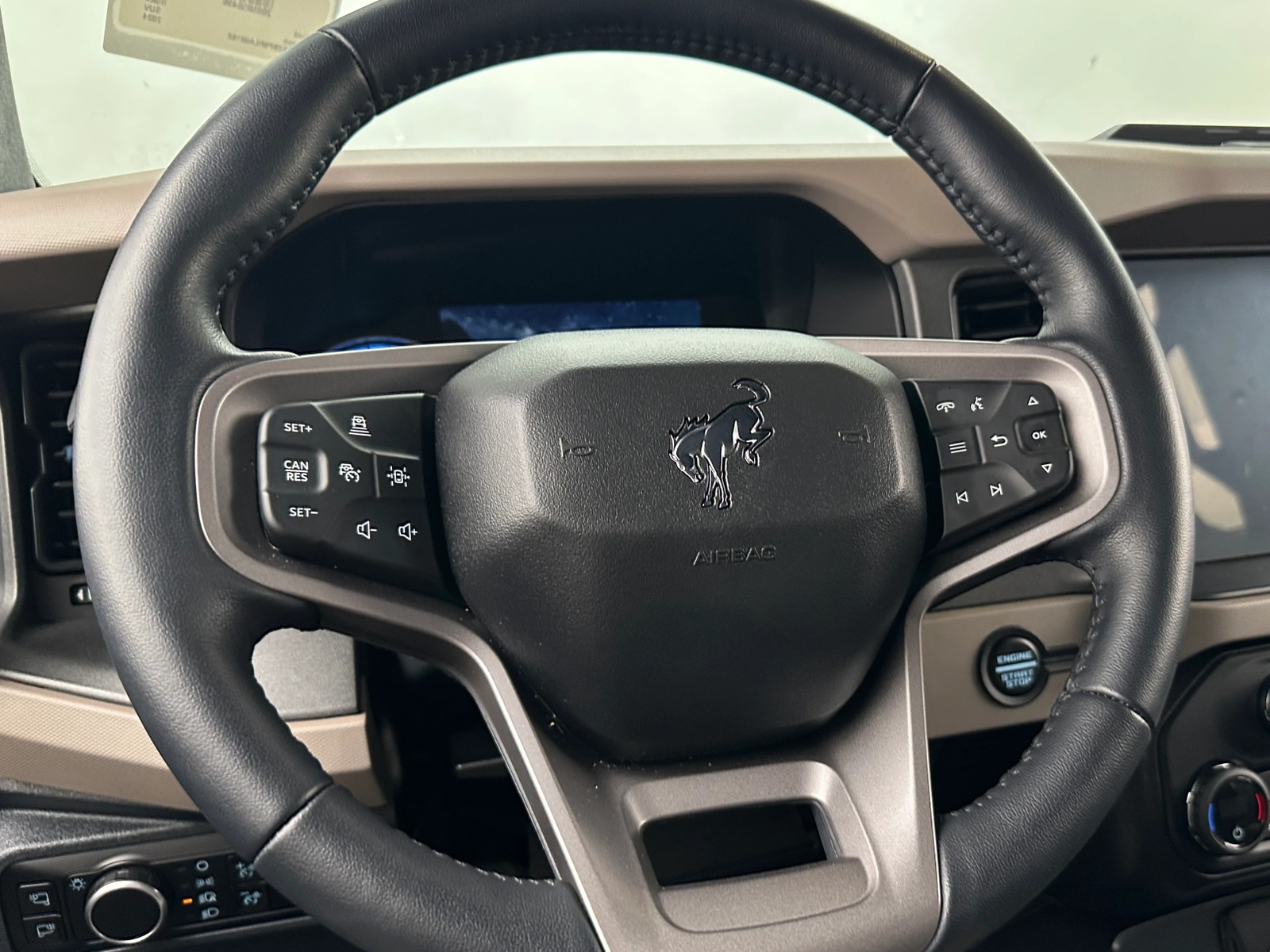 Thumbnail: 2024 Ford Bronco - 4