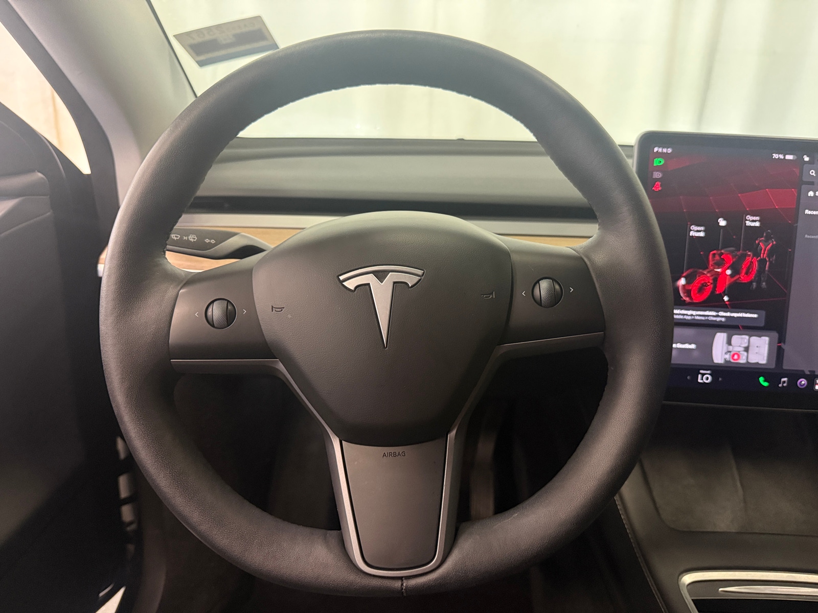 Thumbnail: 2023 Tesla Model Y - 4