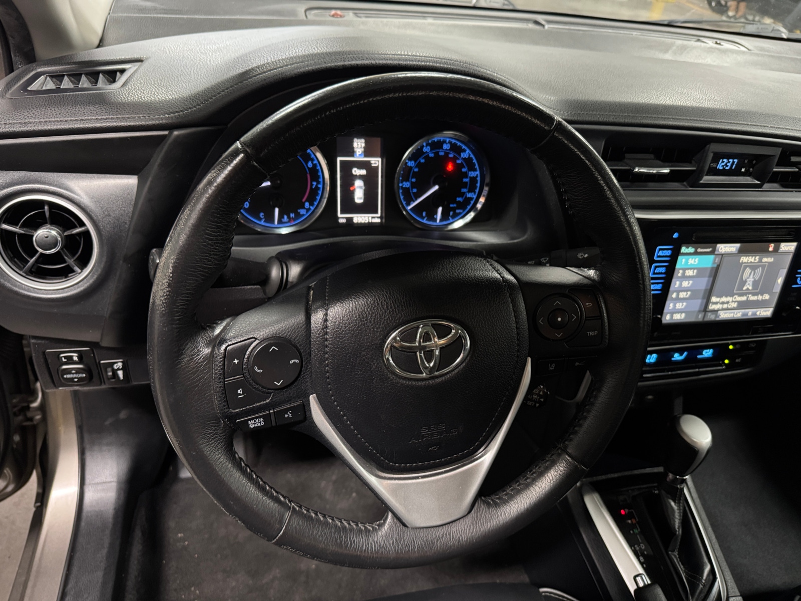 Thumbnail: 2018 Toyota Corolla - 4