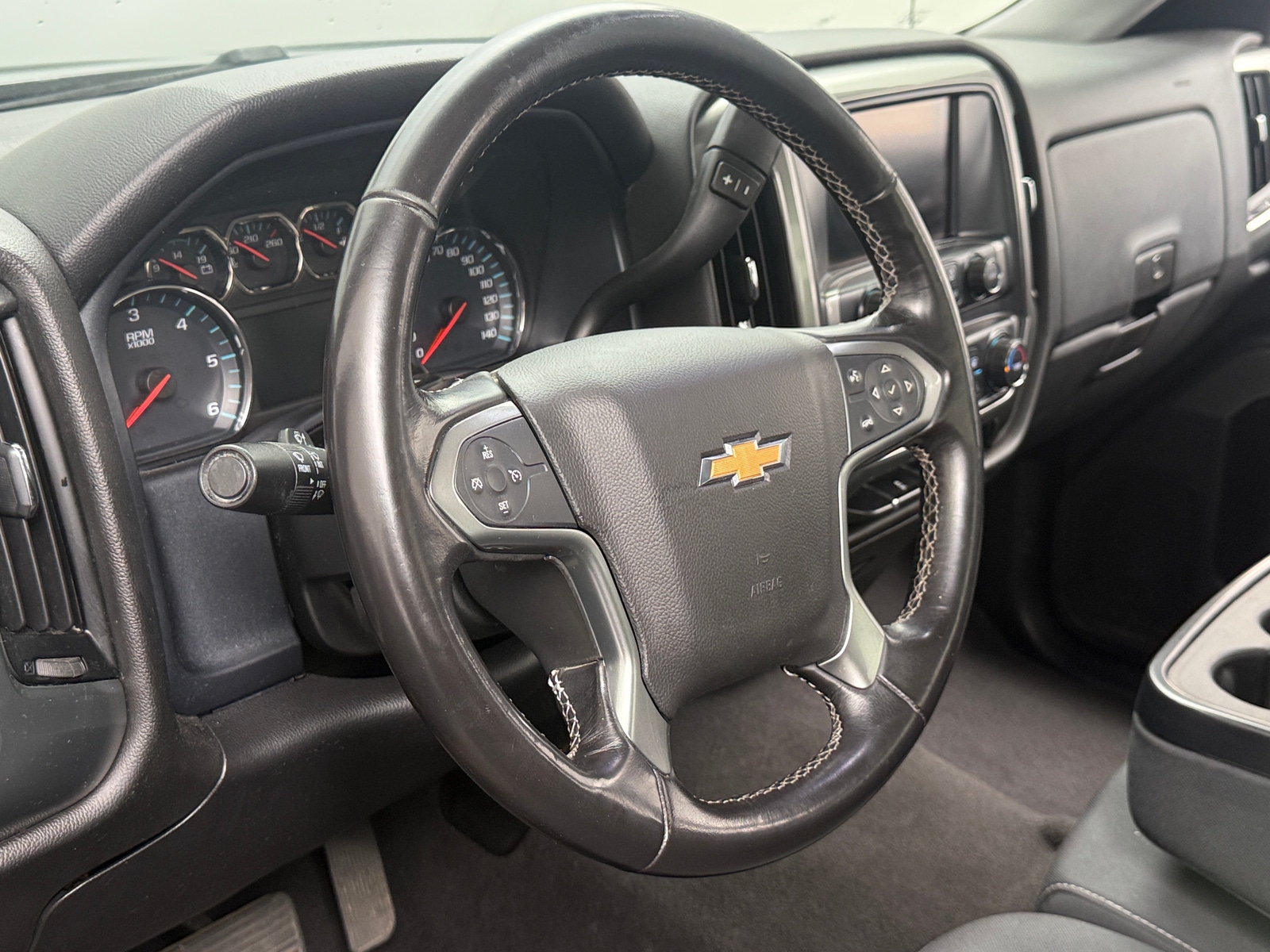 Thumbnail: 2019 Chevrolet Silverado 1500 - 5