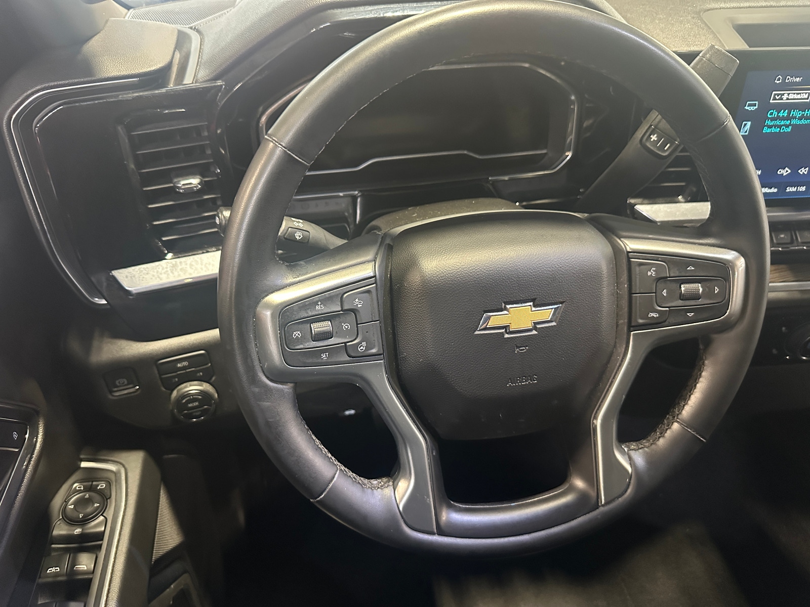 Thumbnail: 2023 Chevrolet Silverado 1500 - 5