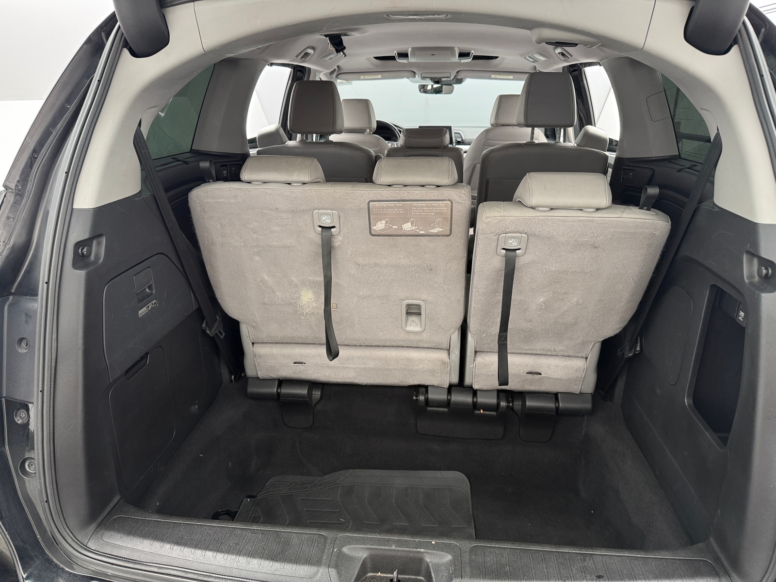 Thumbnail: 2018 Honda Odyssey - 6