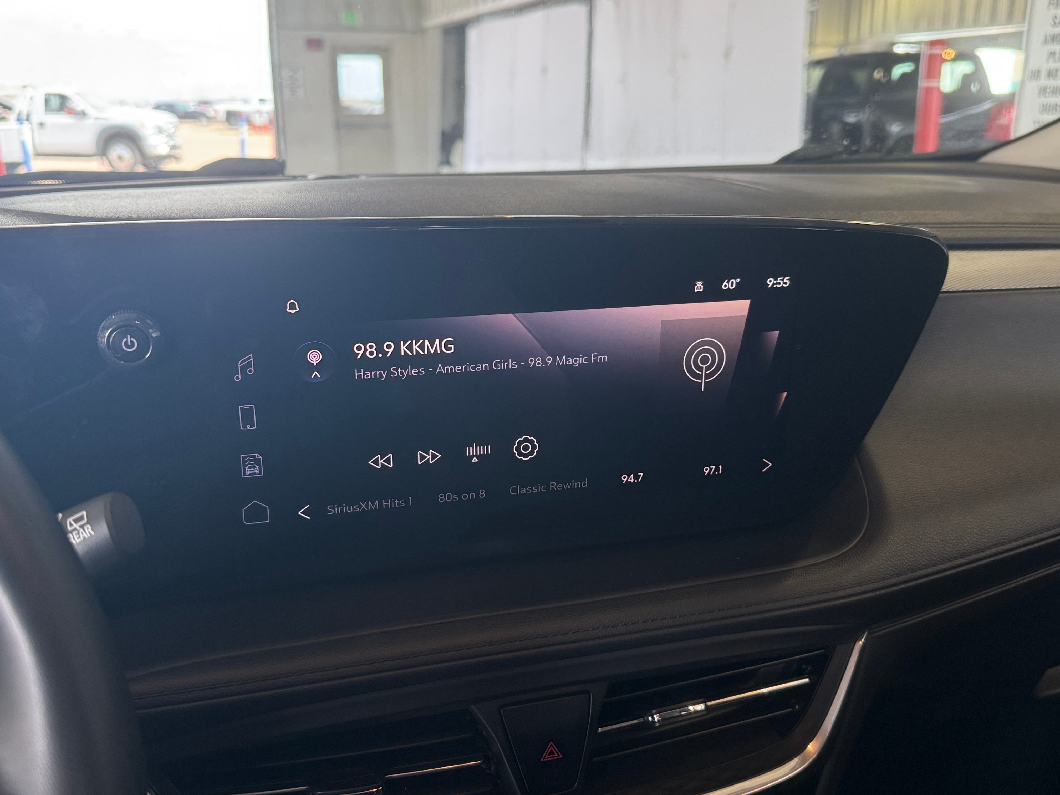 2024 Buick Encore GX Sport Touring - Photo 13