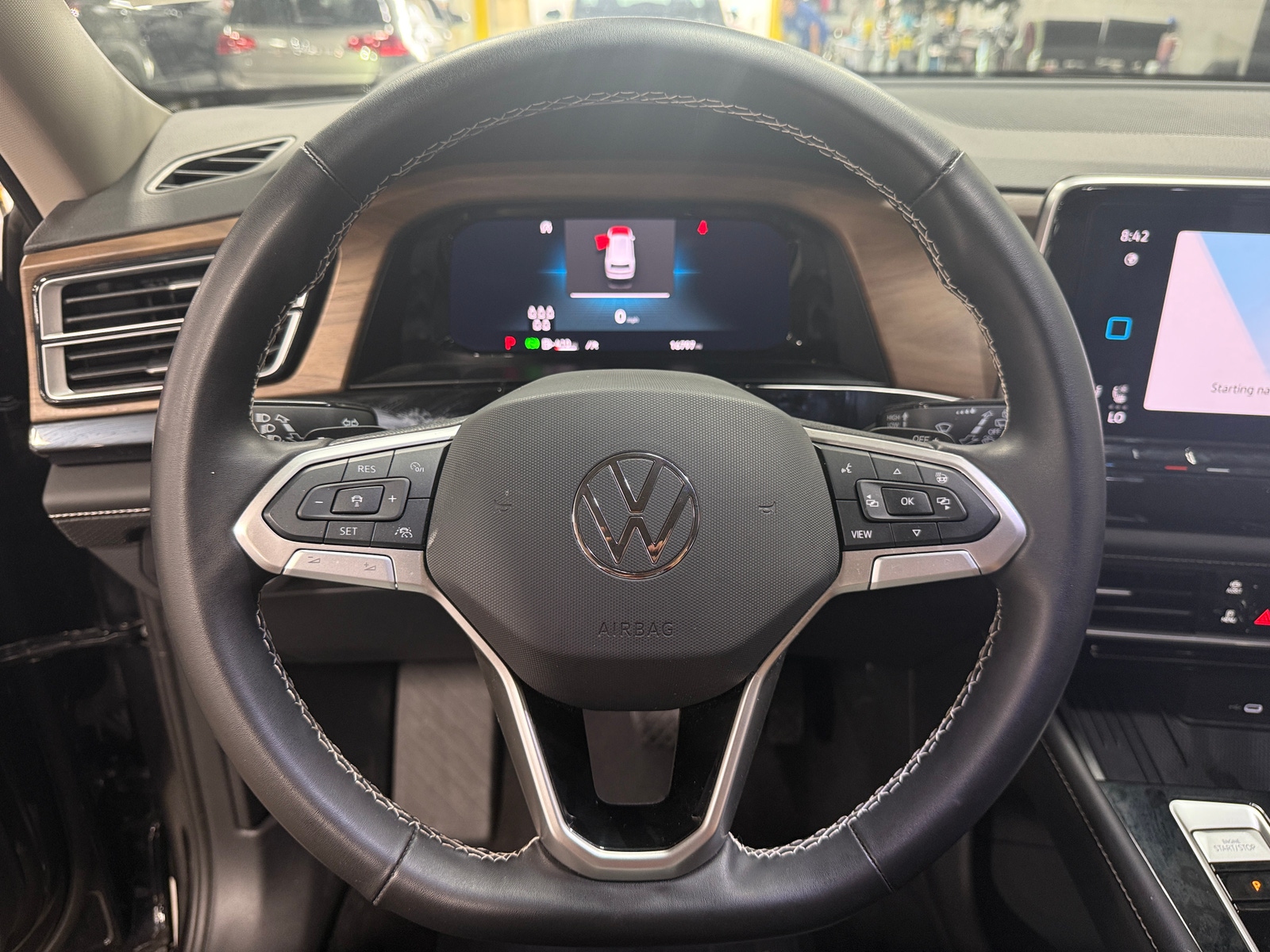 Thumbnail: 2026 Volkswagen Atlas - 4