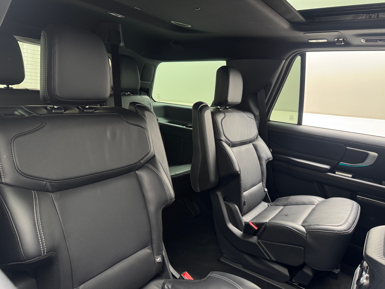 Thumbnail: 2025 Ford Expedition - 5