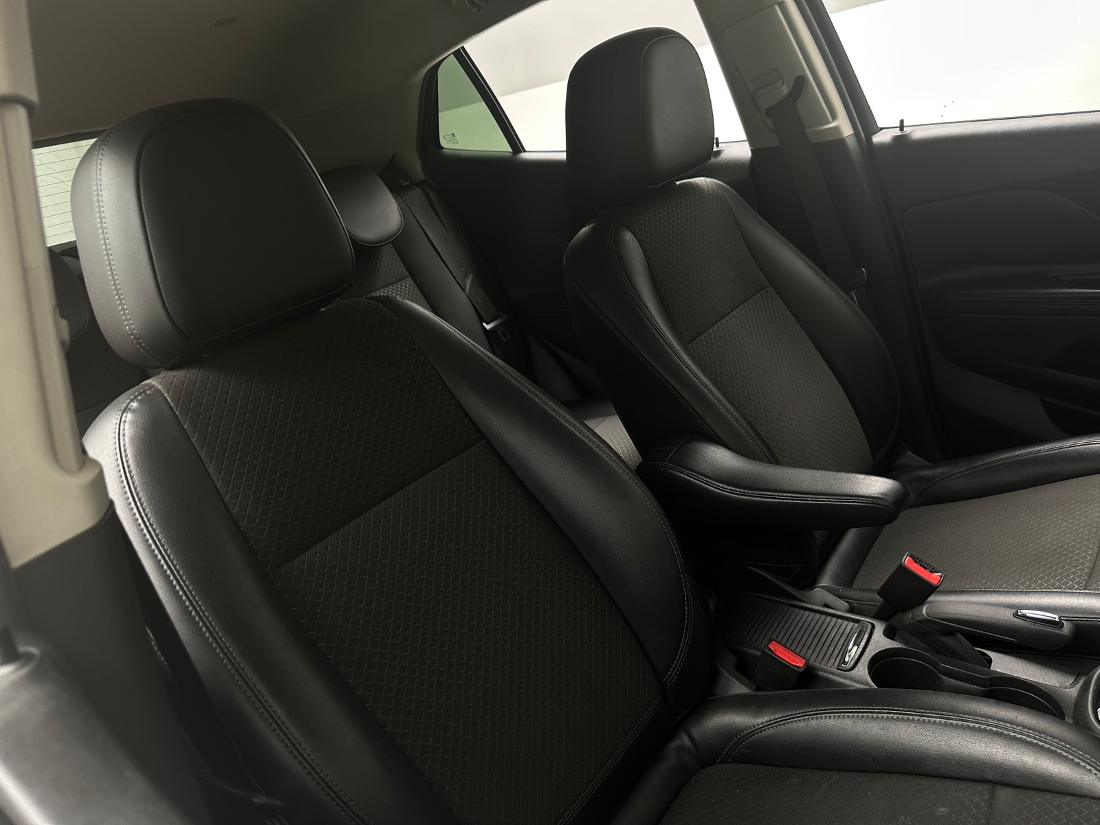 Thumbnail: 2019 Buick Encore - 2