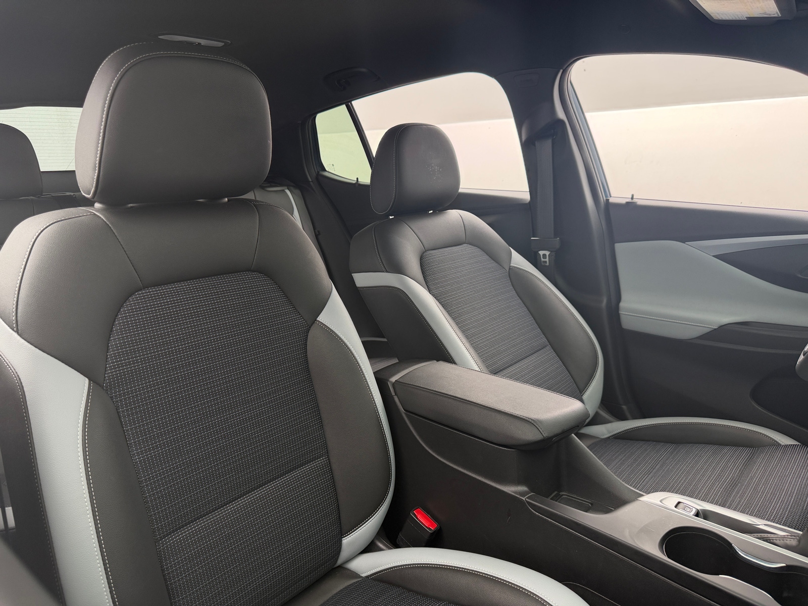 Thumbnail: 2024 Buick Envista - 2