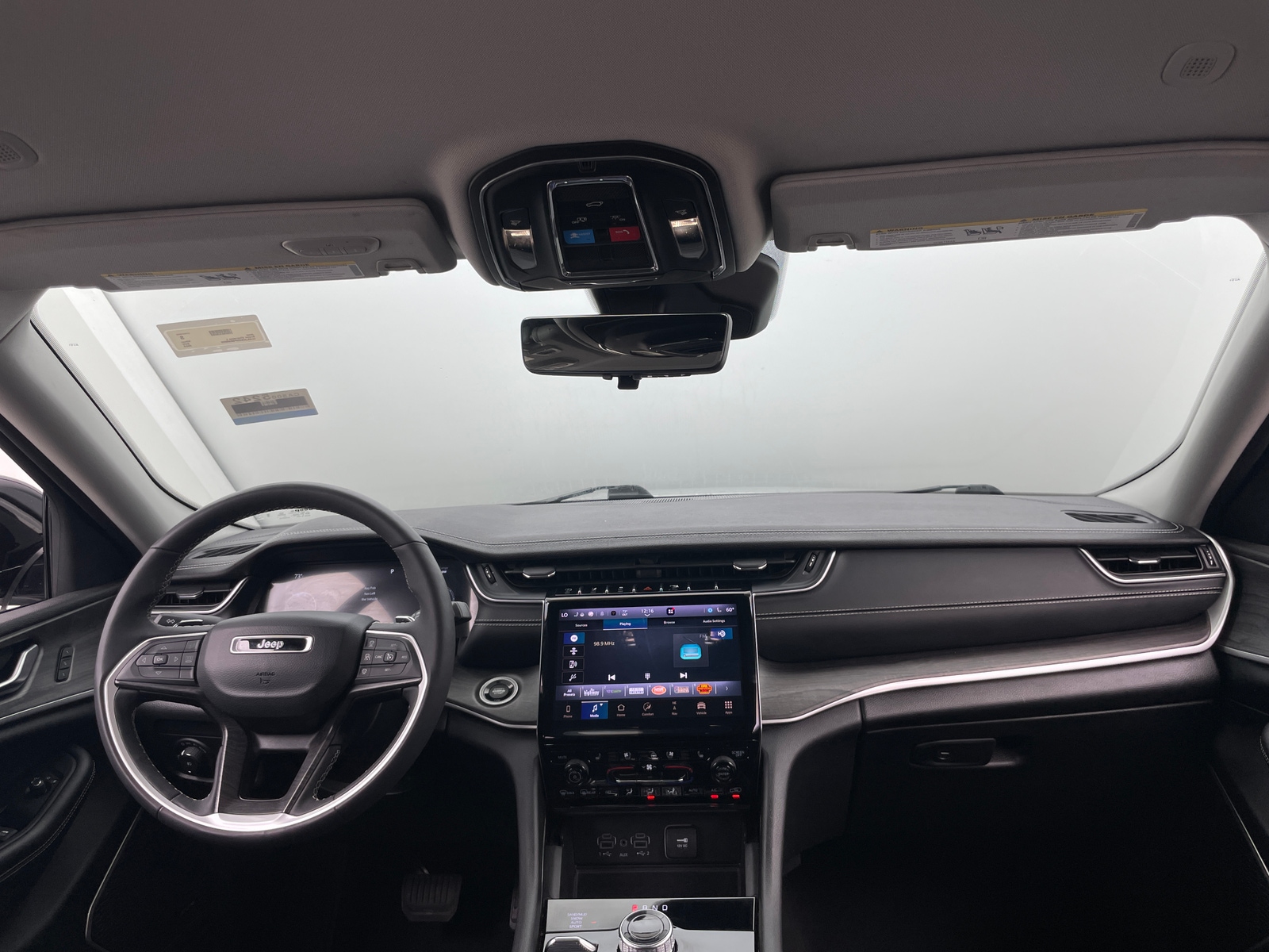 Thumbnail: 2023 Jeep Grand Cherokee L - 3