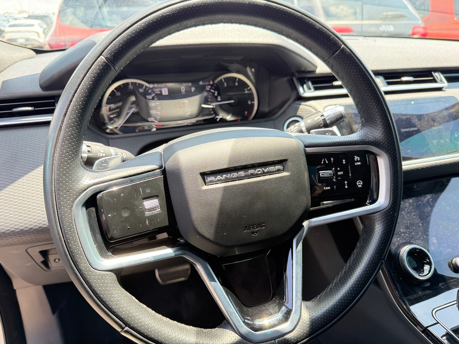 Thumbnail: 2022 Land Rover Range Rover Velar - 4