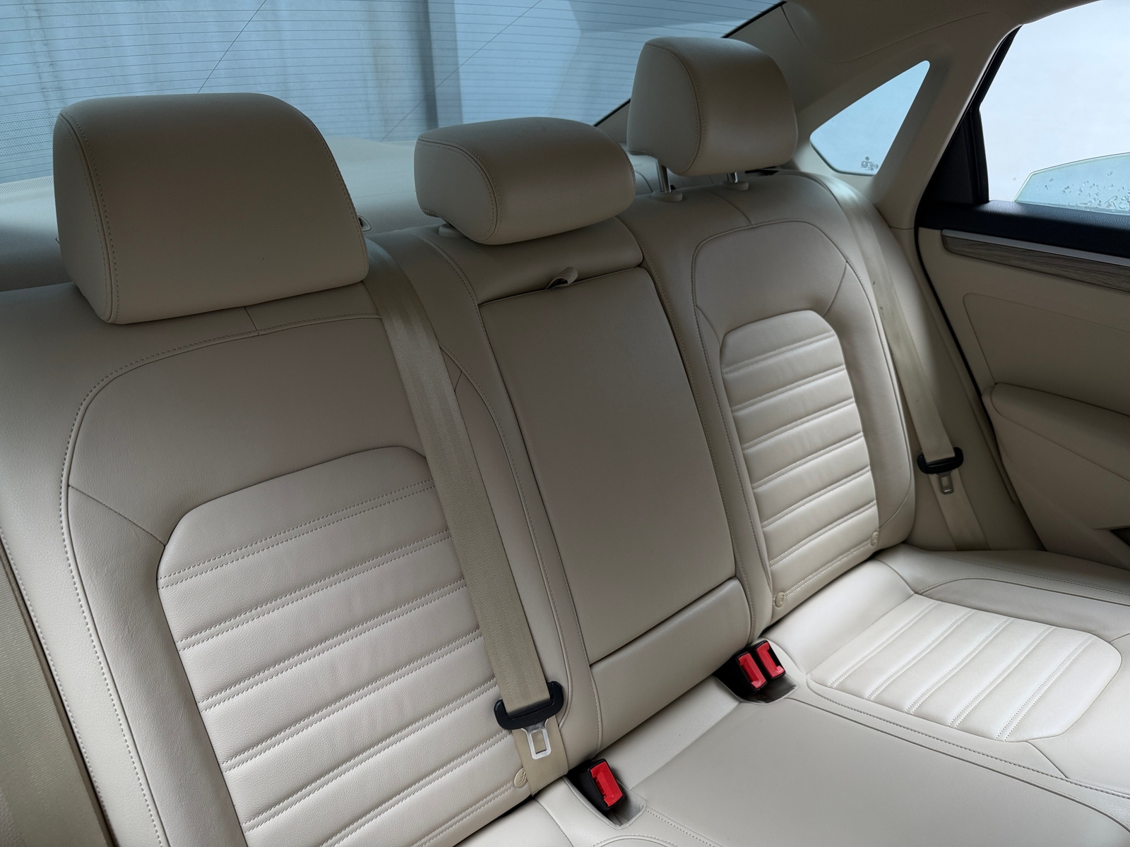 Thumbnail: 2016 Volkswagen Passat - 5