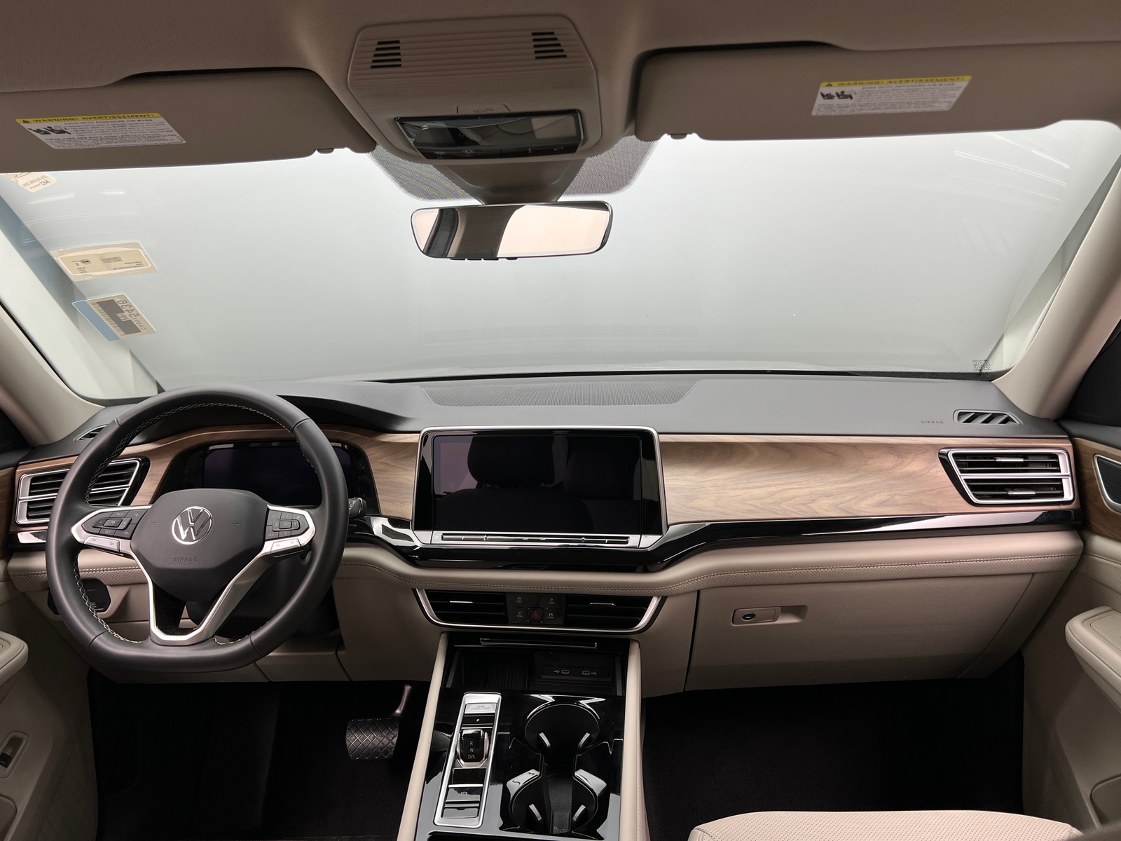 Thumbnail: 2026 Volkswagen Atlas - 2