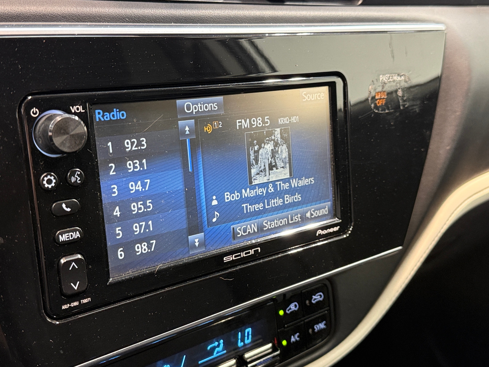 Thumbnail: 2016 Scion iM - 4