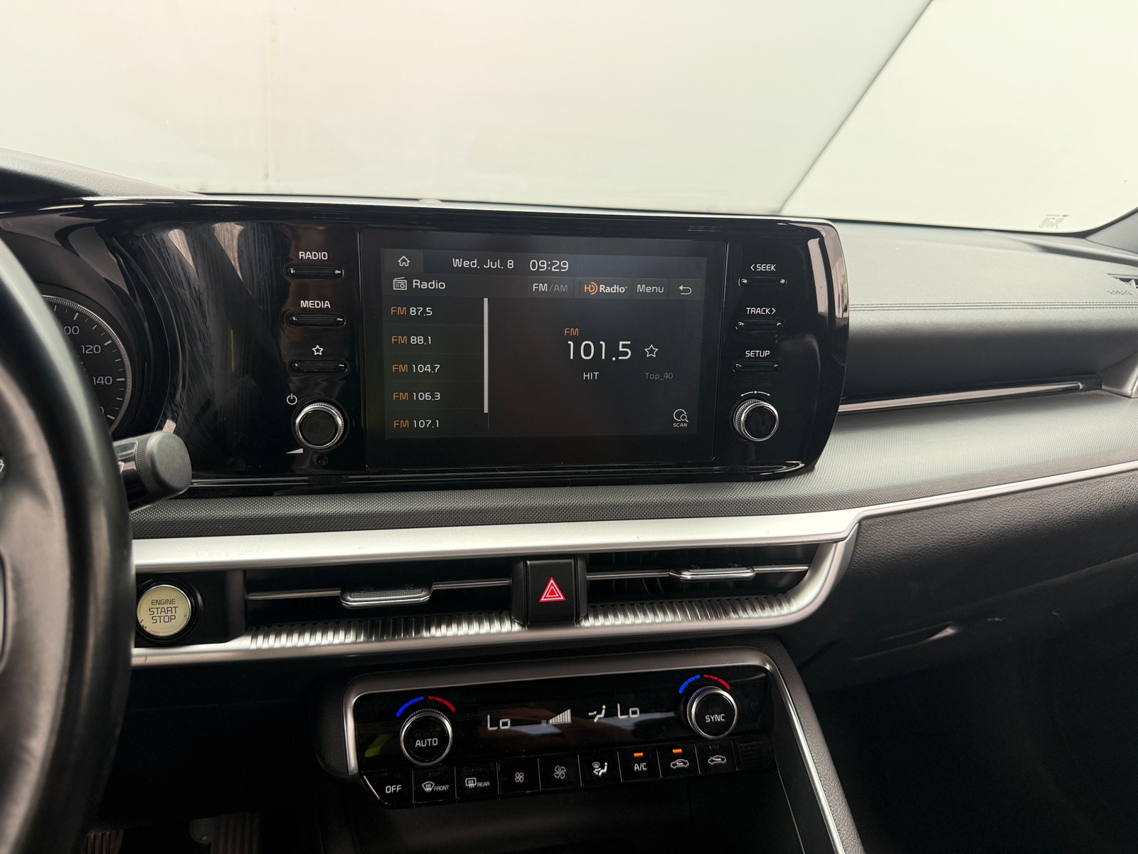 Thumbnail: 2021 Kia K5 - 4