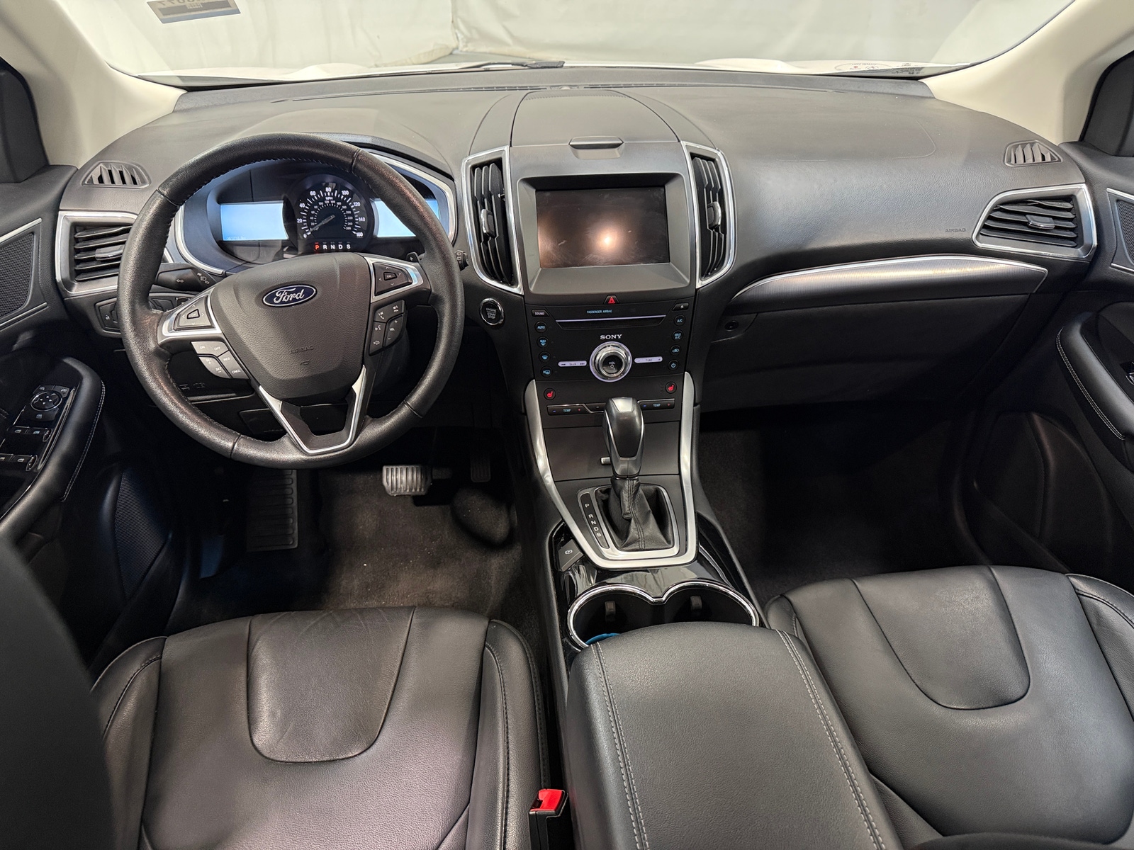 Thumbnail: 2018 Ford Edge - 2