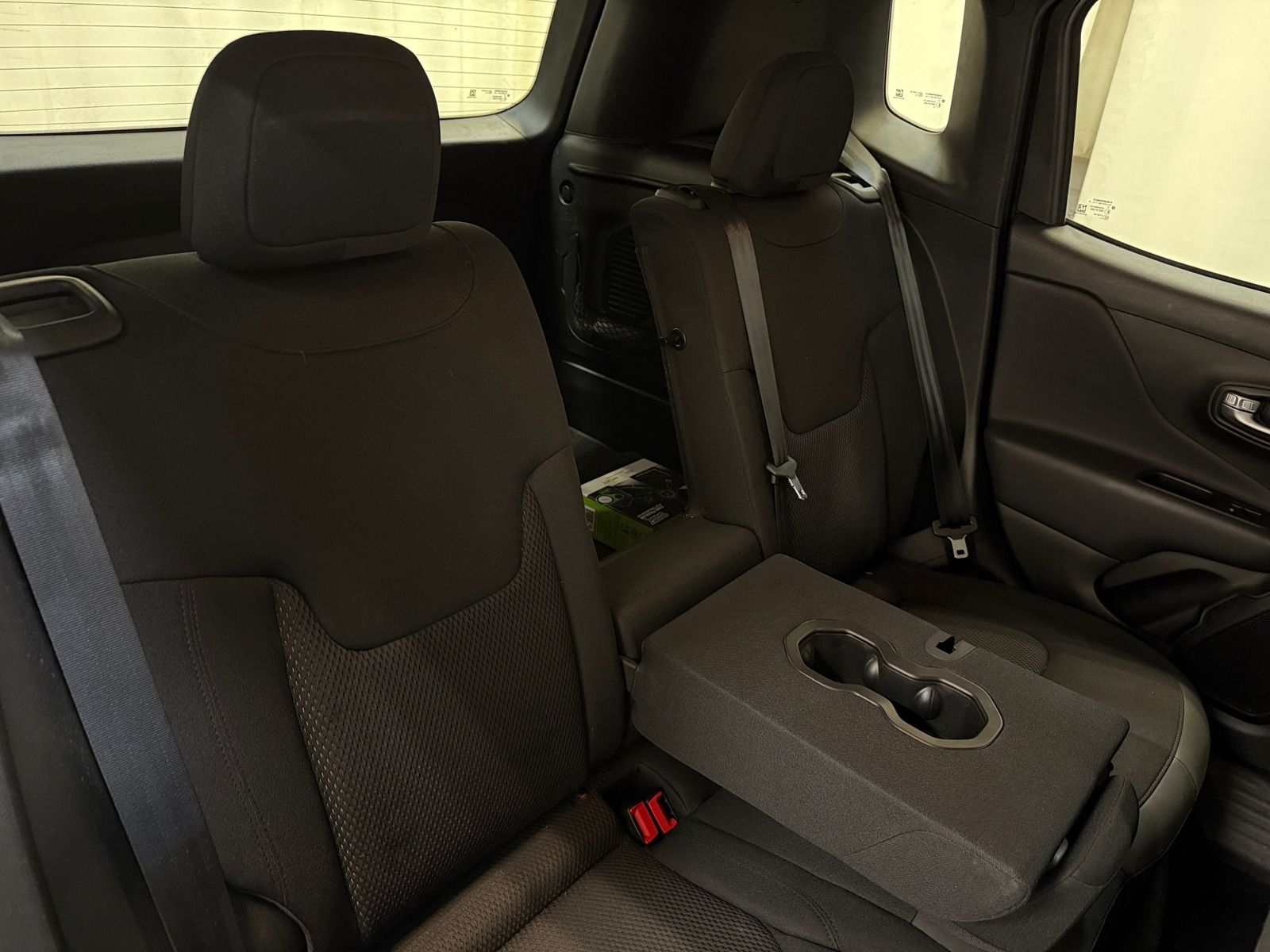 Thumbnail: 2020 Jeep Renegade - 6